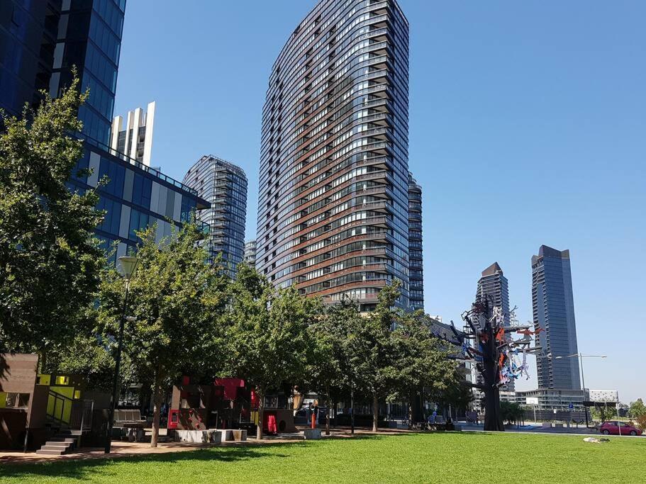 Melbourne Docklands Riverside Views Kültér fotó